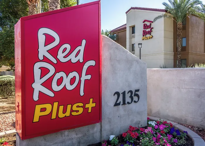 Red Roof Plus+ - Phoenix Airport Hotel Tempe