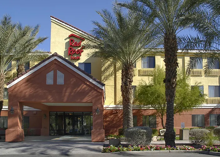 Red Roof Plus+ - Phoenix Airport Hotel Tempe
